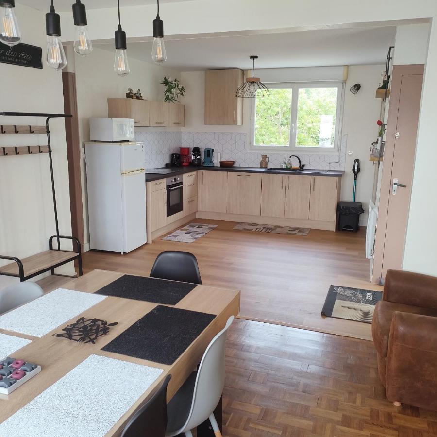Charmante Maison Entre Mer Et Campagne La Jarrie 外观 照片